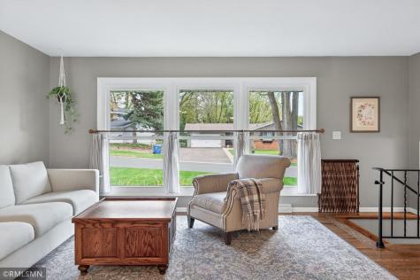 2479 Hillside Road White Bear Lake MN 55110