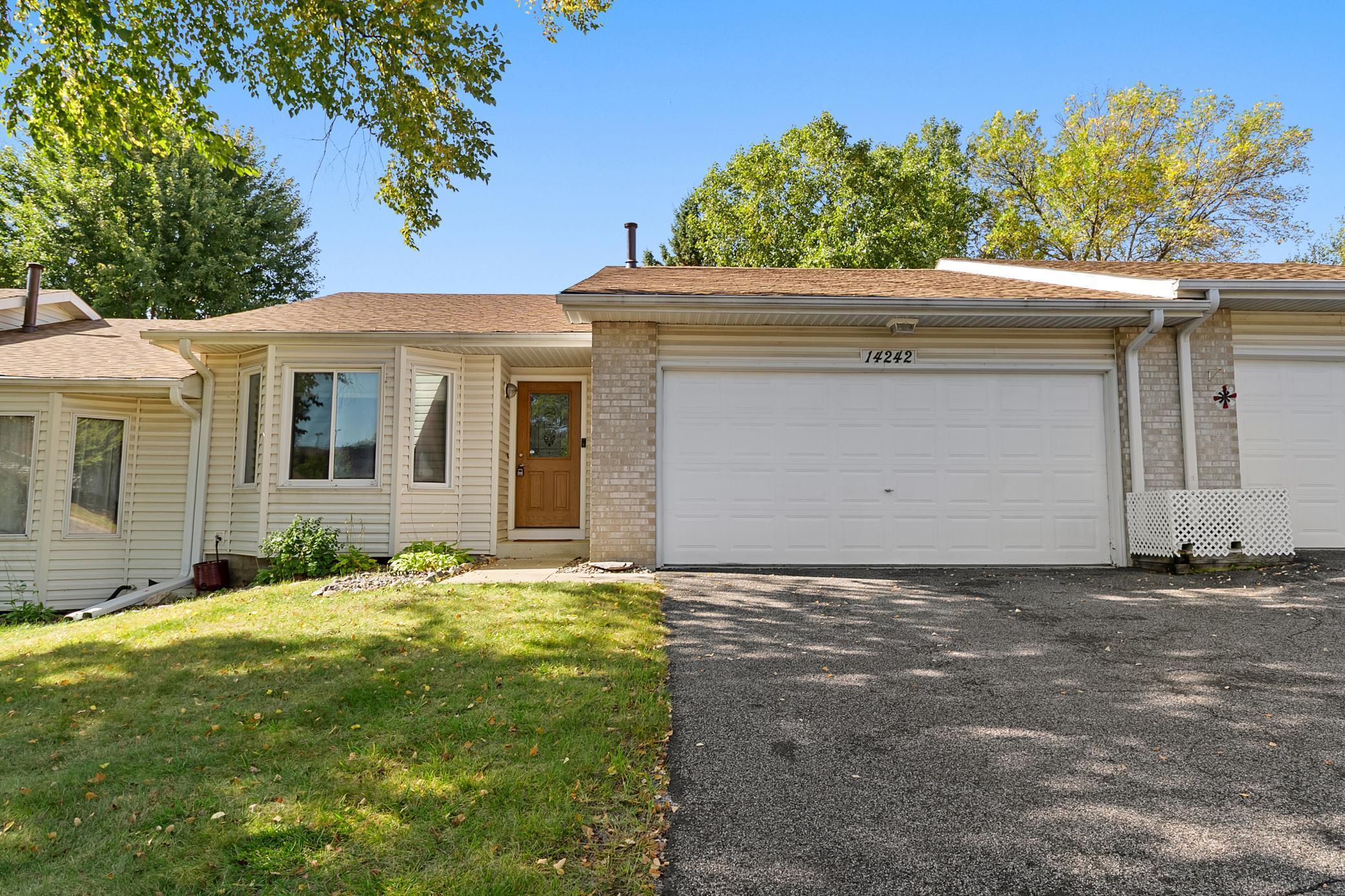 14242 Glencove Trail Apple Valley MN 55124