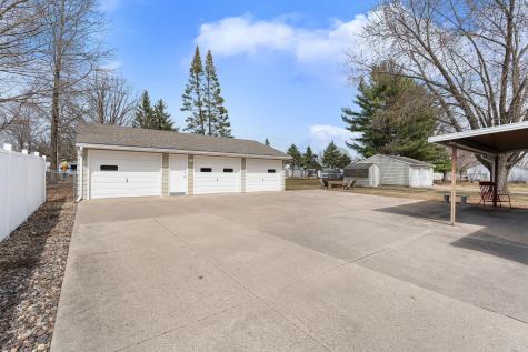 805 15th Avenue SE Austin MN 55912