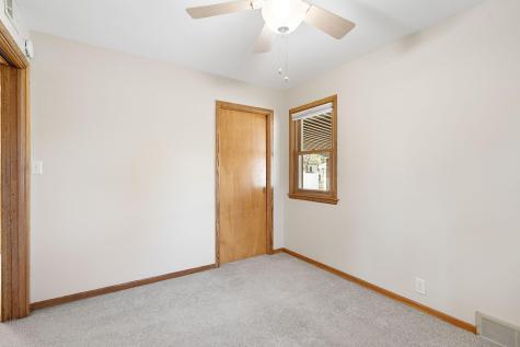 805 15th Avenue SE Austin MN 55912