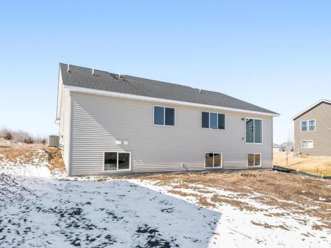 501 Tanner Drive Waverly MN 55390