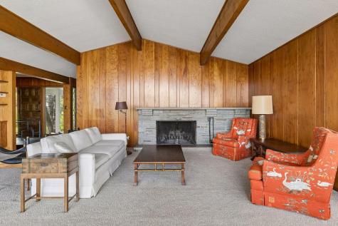 1 Poplar Lane North Oaks MN 55127