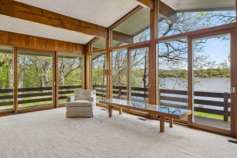 1 Poplar Lane North Oaks MN 55127