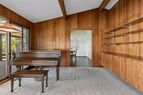 1 Poplar Lane North Oaks MN 55127