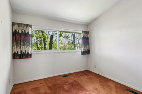 1 Poplar Lane North Oaks MN 55127
