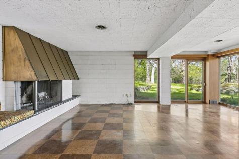 1 Poplar Lane North Oaks MN 55127