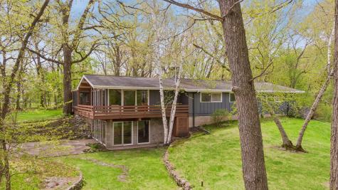 1 Poplar Lane North Oaks MN 55127