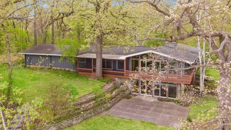 1 Poplar Lane North Oaks MN 55127
