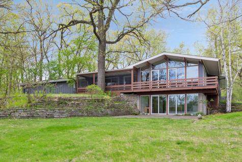1 Poplar Lane North Oaks MN 55127