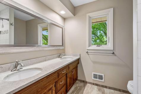 6001 W 98th Street Bloomington MN 55438