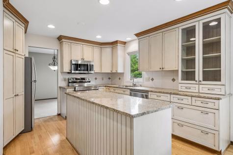 6001 W 98th Street Bloomington MN 55438