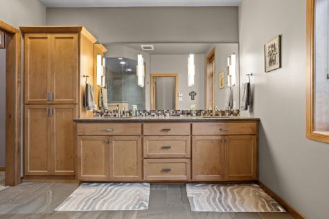 6520 Christianson Parkway S Fargo ND 58104