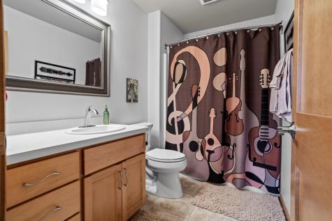 6520 Christianson Parkway S Fargo ND 58104