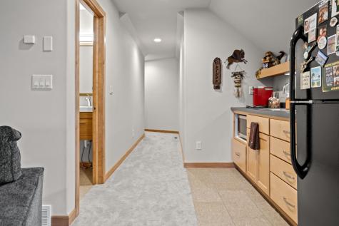 6520 Christianson Parkway S Fargo ND 58104