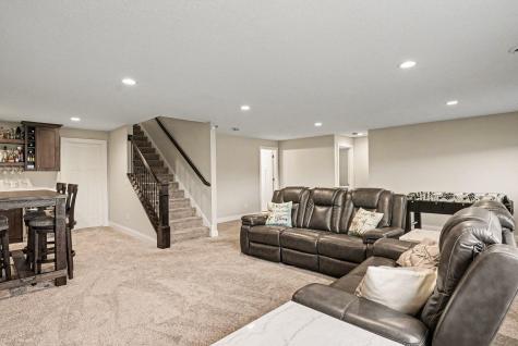 19529 York Drive NW Elk River MN 55330