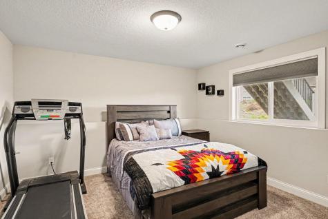 19529 York Drive NW Elk River MN 55330