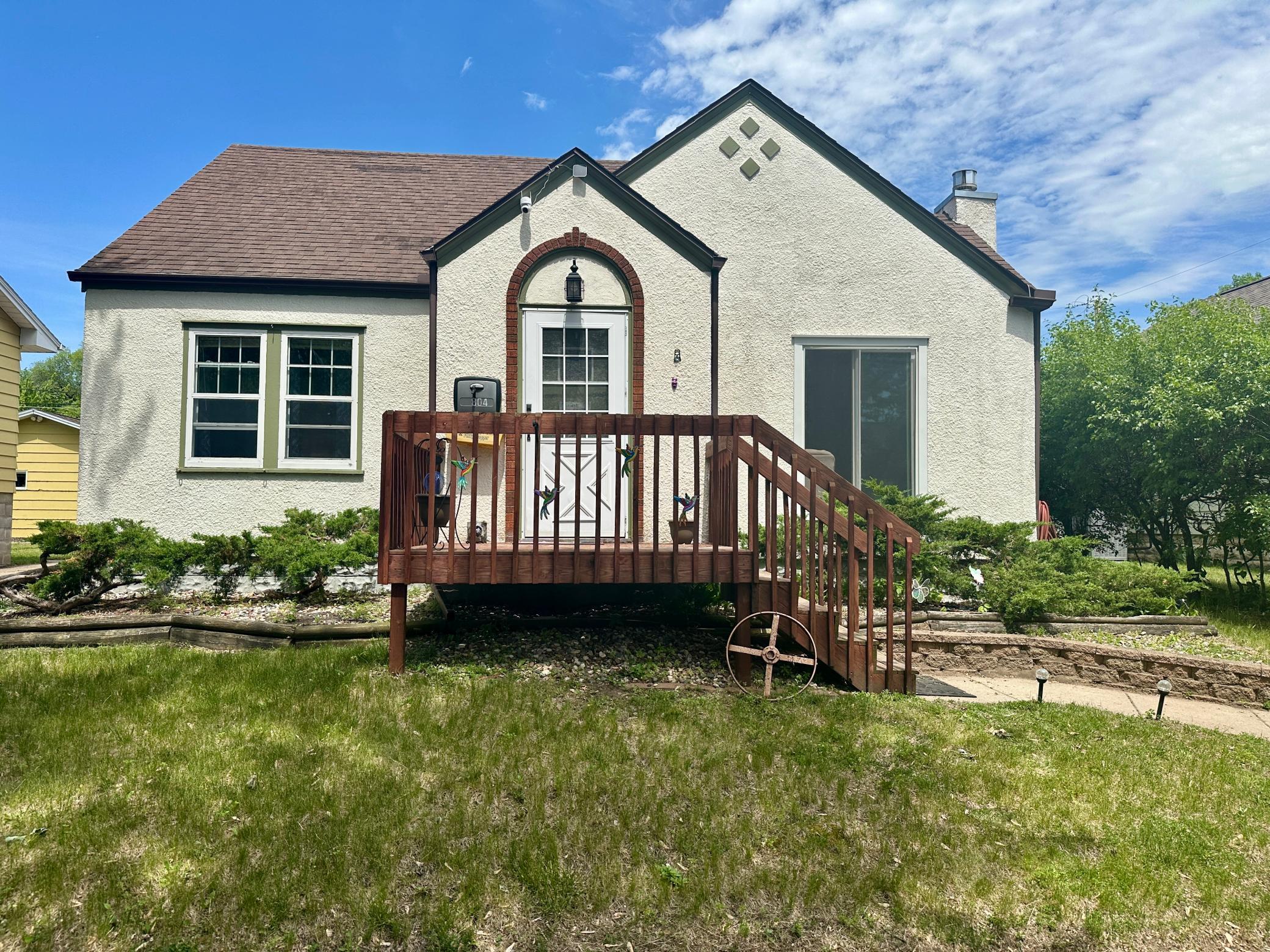 804 W Mark Street Winona MN 55987