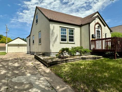 804 W Mark Street Winona MN 55987