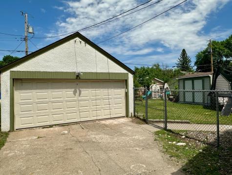 804 W Mark Street Winona MN 55987