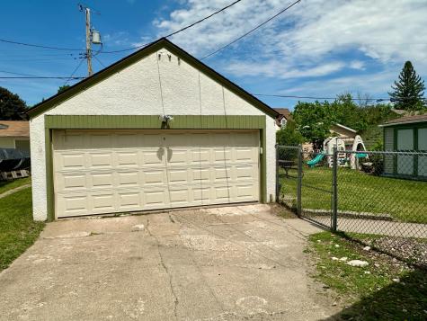 804 W Mark Street Winona MN 55987