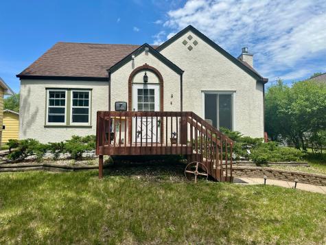 804 W Mark Street Winona MN 55987