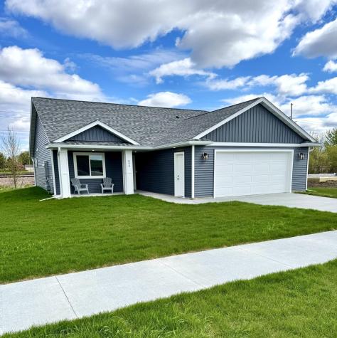 804 2ND Street SE Dodge Center MN 55927