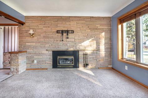 1015 11th Avenue S Moorhead MN 56560