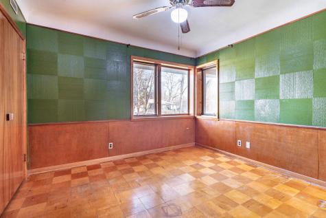 1015 11th Avenue S Moorhead MN 56560