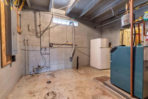 1015 11th Avenue S Moorhead MN 56560