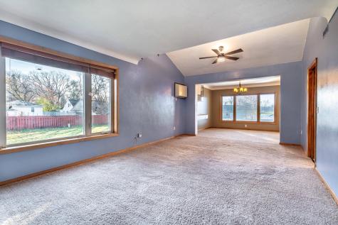 1015 11th Avenue S Moorhead MN 56560