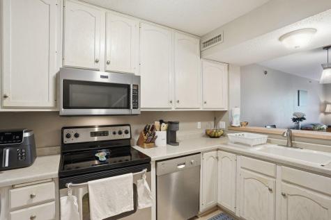 7420 Edinborough Way Edina MN 55435