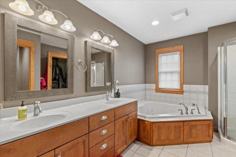 10555 Raven Loop NE Foley MN 56329