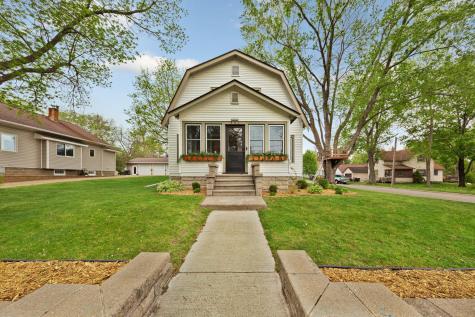 341 E Prince Street Lake Crystal MN 56055