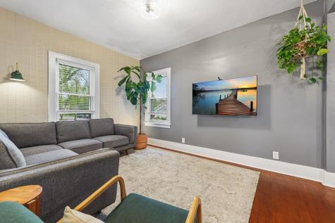341 E Prince Street Lake Crystal MN 56055