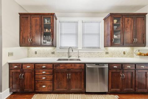 341 E Prince Street Lake Crystal MN 56055