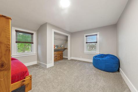 341 E Prince Street Lake Crystal MN 56055
