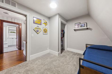 341 E Prince Street Lake Crystal MN 56055