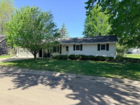 830 Clark Street Walnut Grove MN 56180