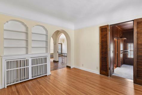 38 W Minnehaha Parkway Minneapolis MN 55419