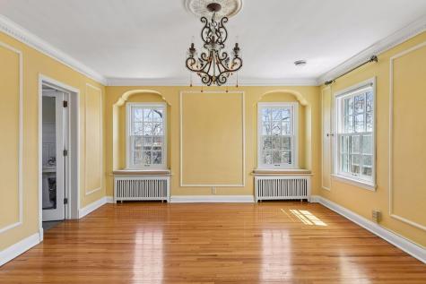 38 W Minnehaha Parkway Minneapolis MN 55419