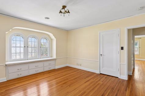 38 W Minnehaha Parkway Minneapolis MN 55419