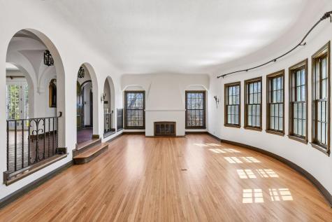 38 W Minnehaha Parkway Minneapolis MN 55419