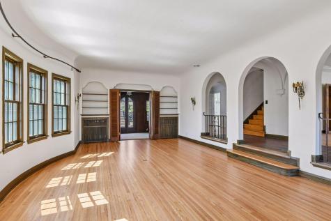 38 W Minnehaha Parkway Minneapolis MN 55419