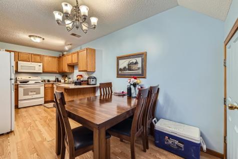 915 Harmony Path Norwood Young America MN 55397