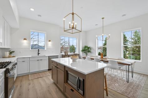 2501 Jansen Avenue White Bear Lake MN 55110