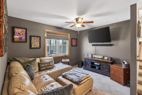 2541 Emerald Lane Shakopee MN 55379