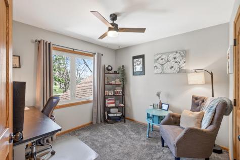 2541 Emerald Lane Shakopee MN 55379