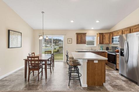 1192 Farmers Lane Belle Plaine MN 56011