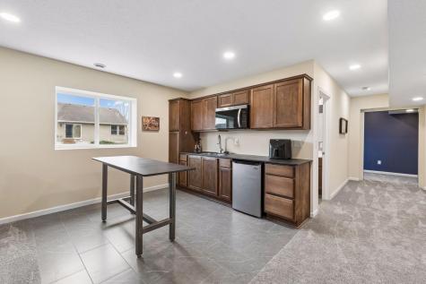 1192 Farmers Lane Belle Plaine MN 56011