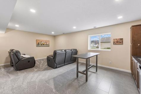 1192 Farmers Lane Belle Plaine MN 56011